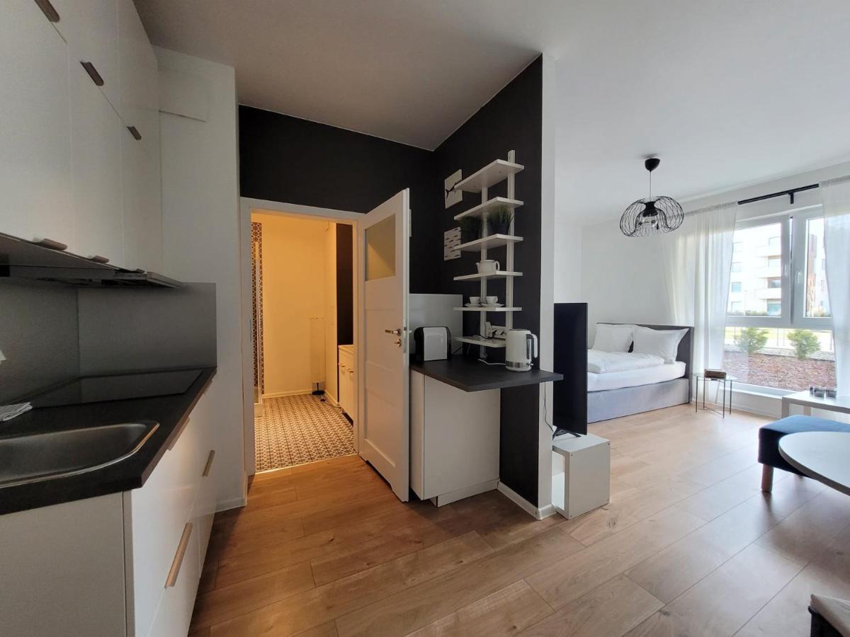16 Apartamenty Ptak Szpital Matki Polki Szpital Kopernika Mandoria Orientarium Atlas Arena Plac Zabaw - Zamojska 20A M16 Parking Lodz  Luaran gambar